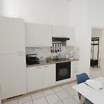 200m Des Demoiselles- Pour 4 Appartement